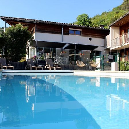 Hotel Le Vanseen 레반 외부 사진