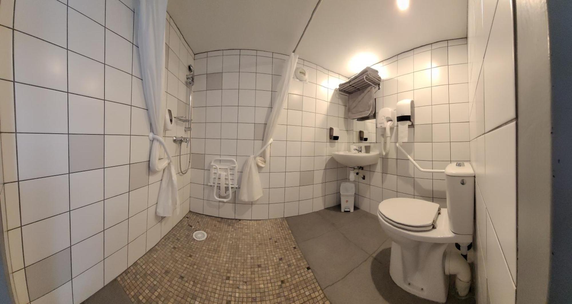 Hotel Le Vanseen 레반 외부 사진