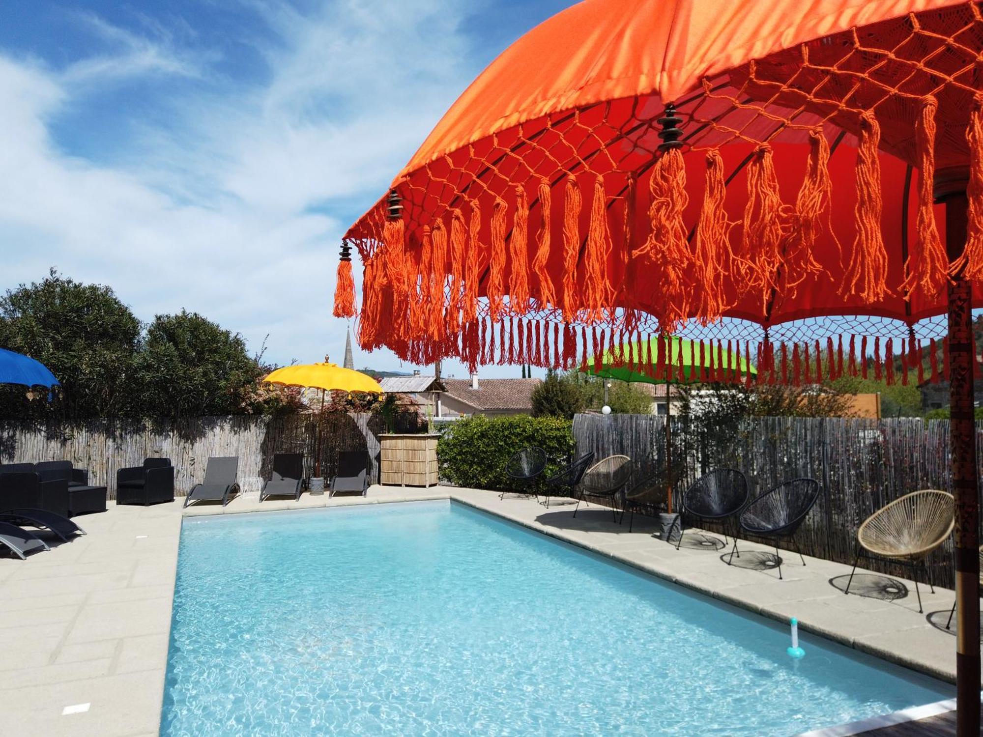 Hotel Le Vanseen 레반 외부 사진